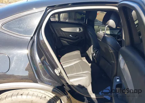 2020 Mercedes-Benz Glc 300 Coupe 4Matic z USA, uszkodzony, nr VIN W1N0J8EB5LF857852